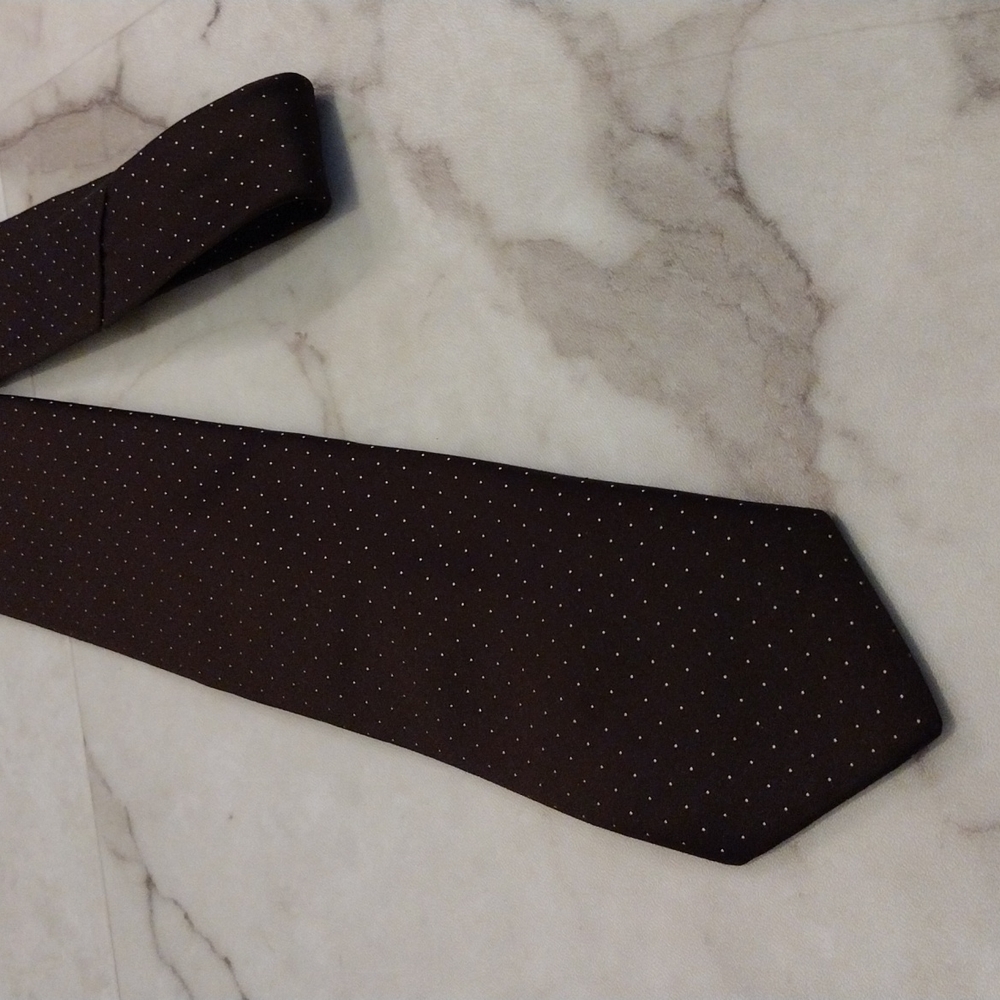 Executive Collection by Don Loper tie.